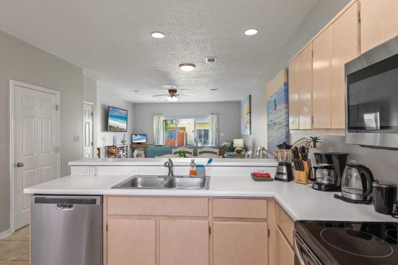 Beach House 5Min Walk To Beach, Pool, Close To Shops And Activities Destin Bagian luar foto
