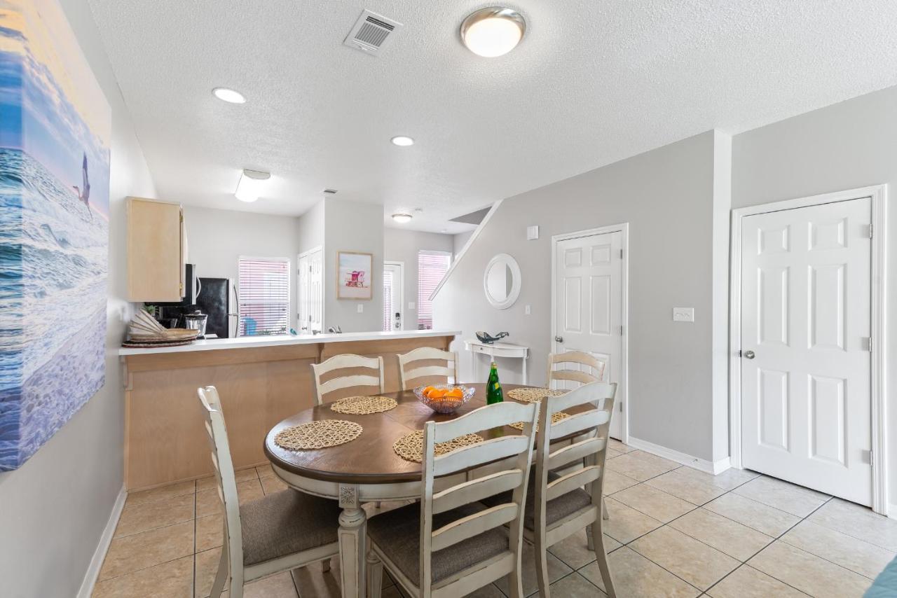 Beach House 5Min Walk To Beach, Pool, Close To Shops And Activities Destin Bagian luar foto